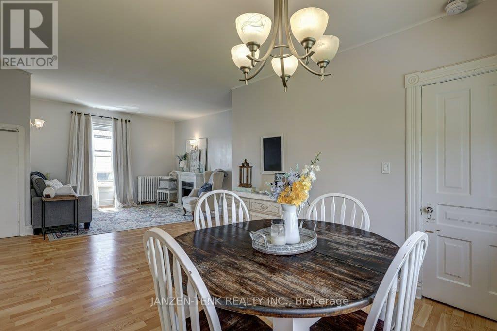 17 Oak Street, Aylmer, Ontario  N5H 1G3 - Photo 20 - X12484159