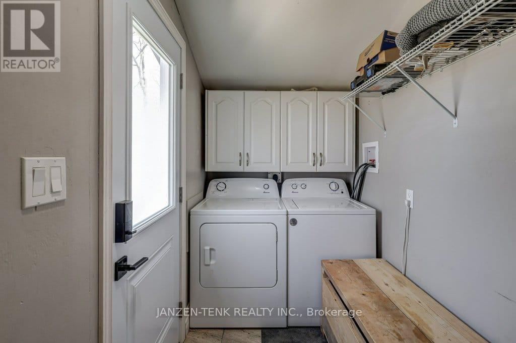 17 Oak Street, Aylmer, Ontario  N5H 1G3 - Photo 27 - X12484159