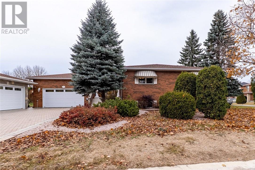 570 Telstar Avenue S, Sudbury, Ontario