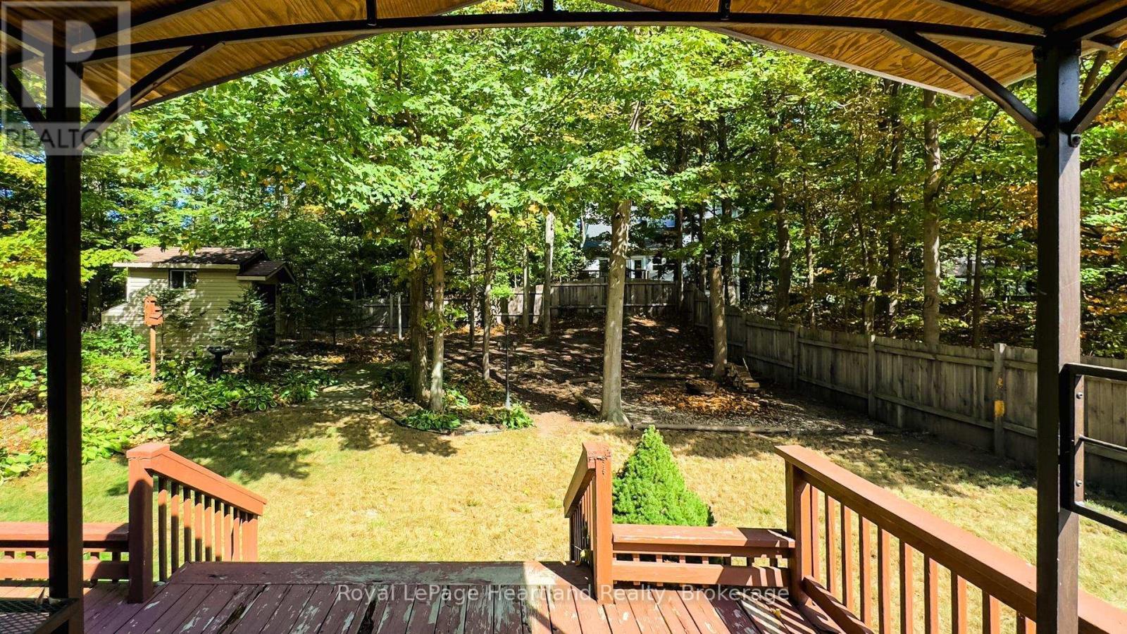 216 Shadywood Crescent, Huron-Kinloss, Ontario  N2Z 2X3 - Photo 37 - X12571982