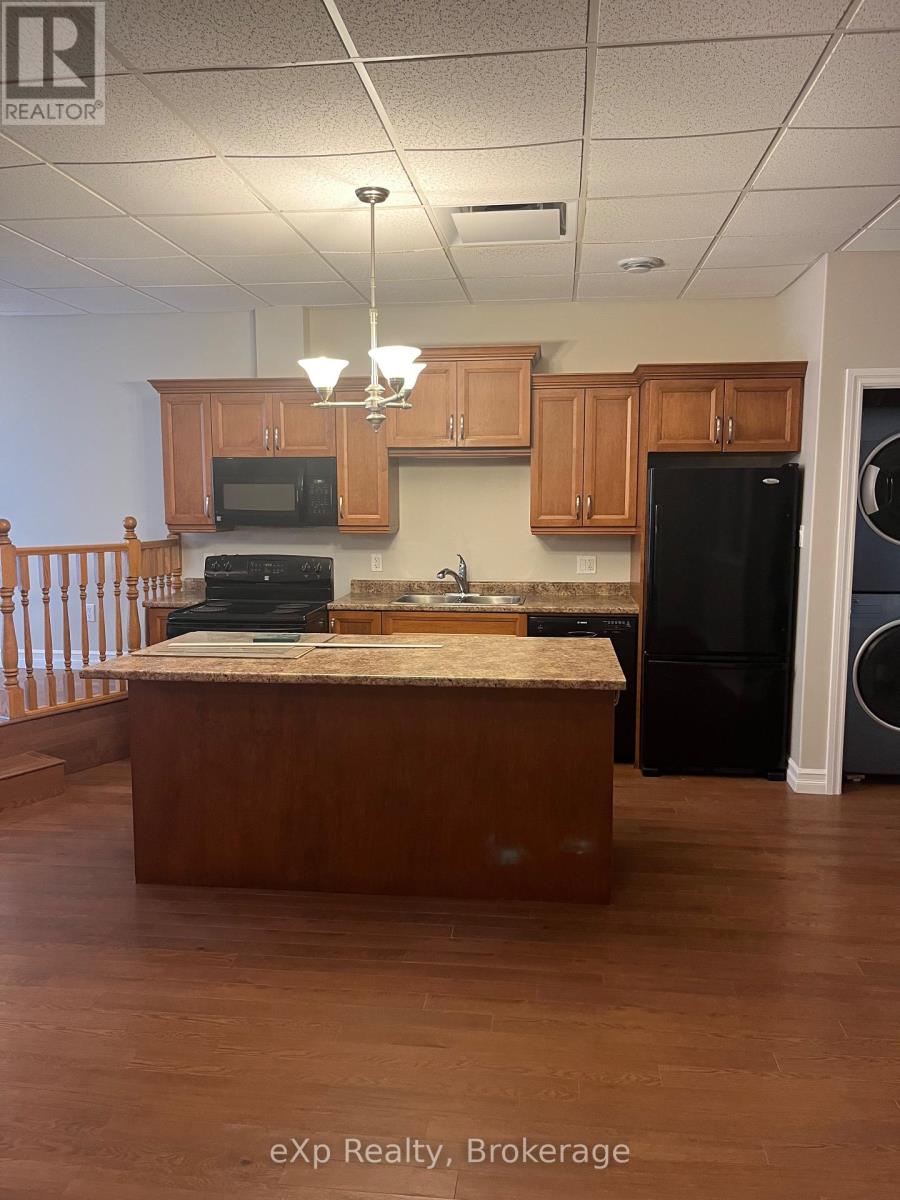 2---807-QUEEN-STREET, Kincardine