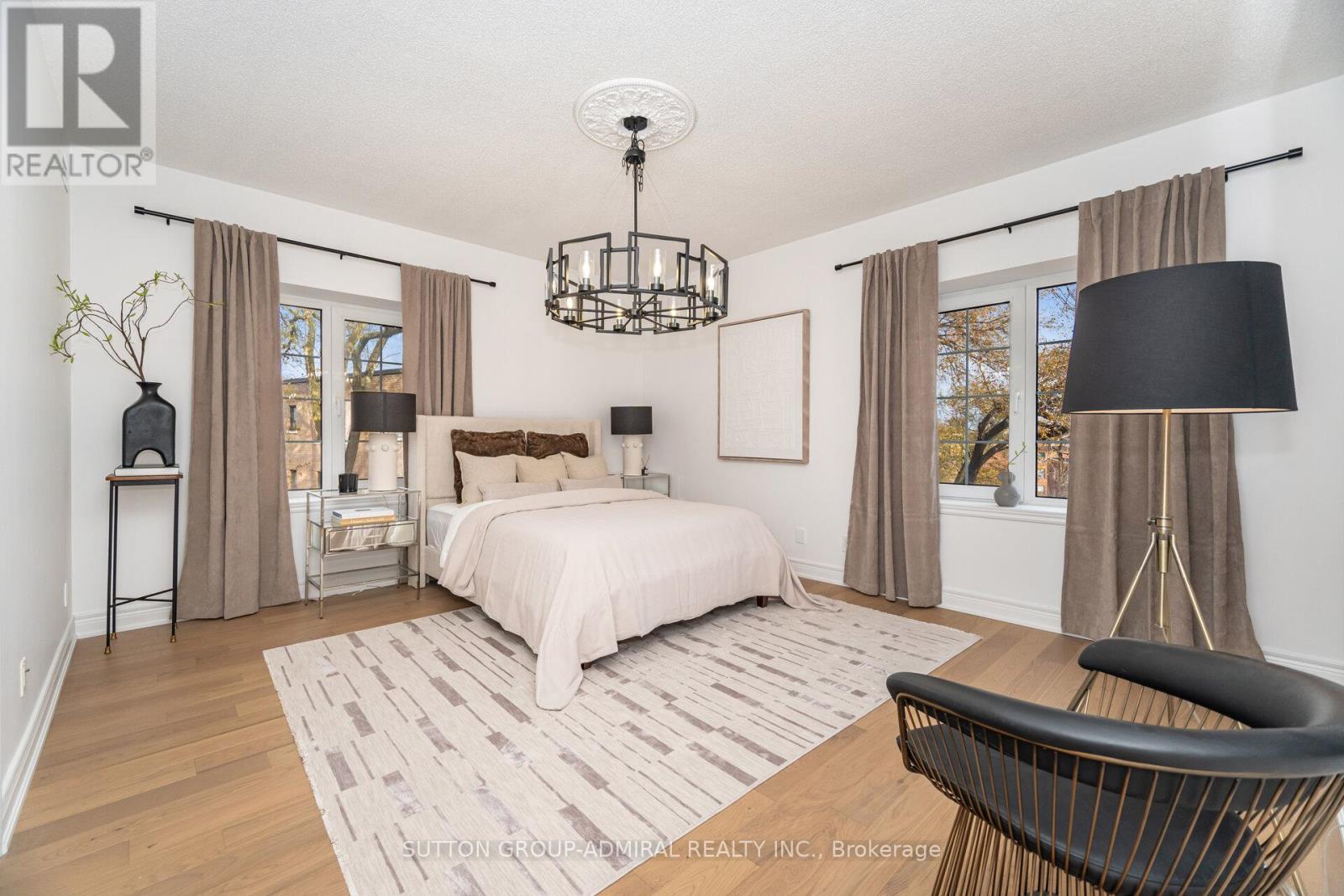 304 - 30 Anglesey Boulevard, Toronto, Ontario  M9A 3B5 - Photo 11 - W12571742