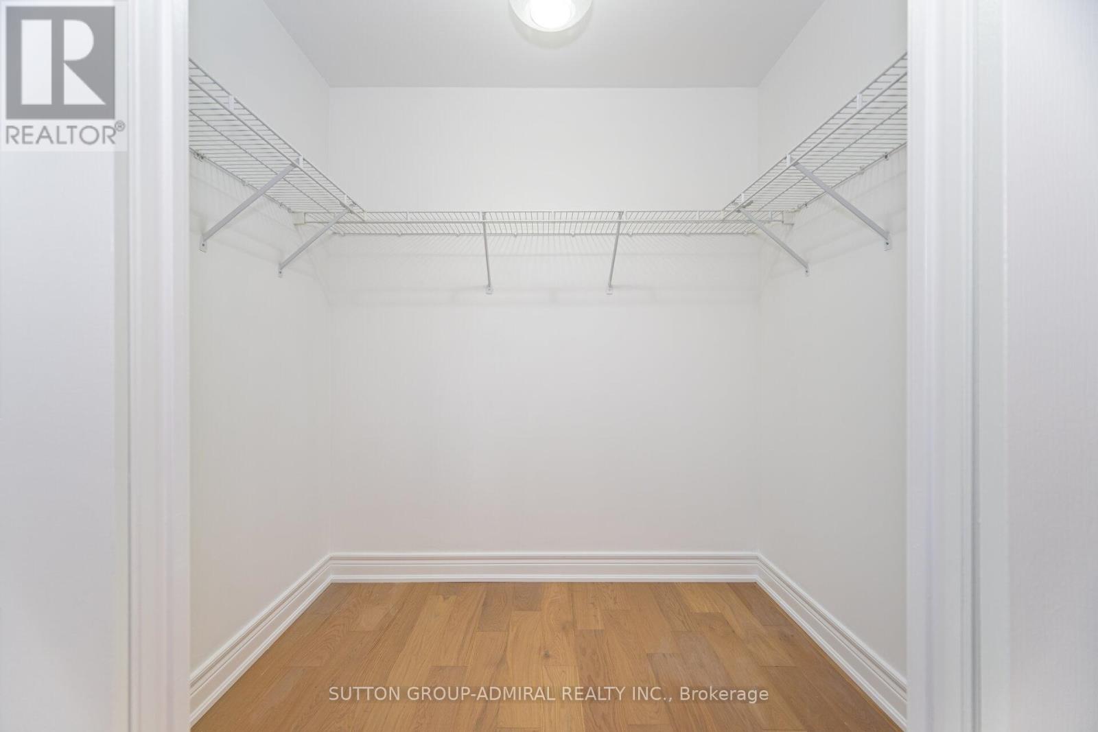 304 - 30 Anglesey Boulevard, Toronto, Ontario  M9A 3B5 - Photo 15 - W12571742