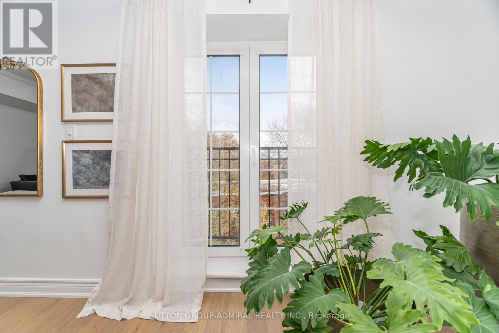 304 - 30 Anglesey Boulevard, Toronto, Ontario  M9A 3B5 - Photo 19 - W12571742