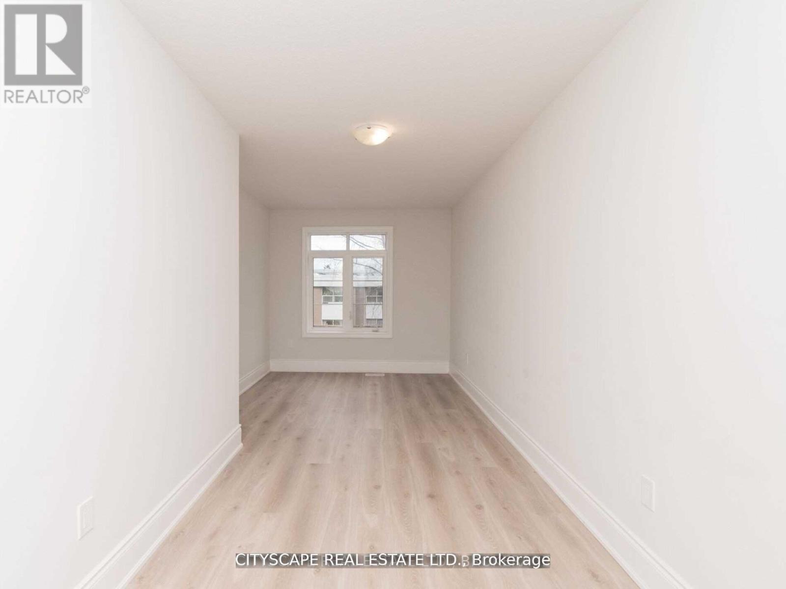 579 Wedgewood Drive, Burlington, Ontario  L7L 0J9 - Photo 28 - W12571764