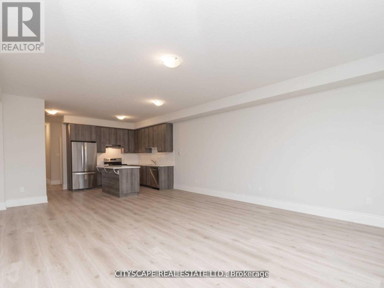 579 Wedgewood Drive, Burlington, Ontario  L7L 0J9 - Photo 7 - W12571764