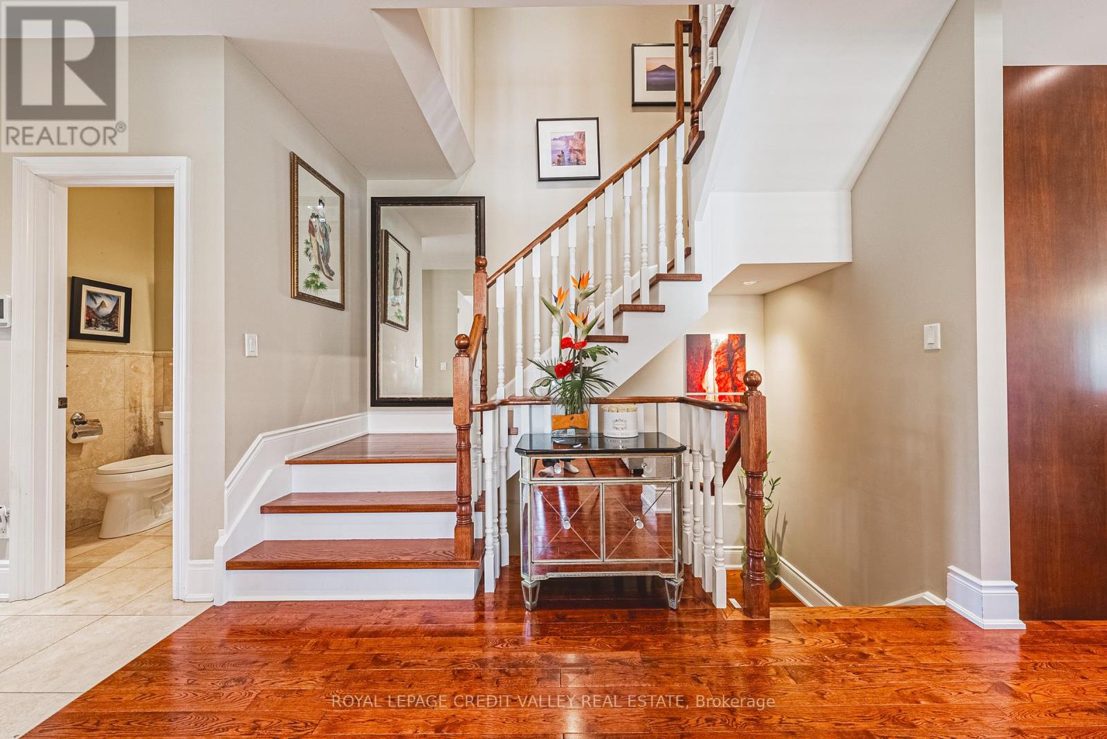 36 Lunness Road, Toronto, Ontario  M8W 4M4 - Photo 10 - W12571788