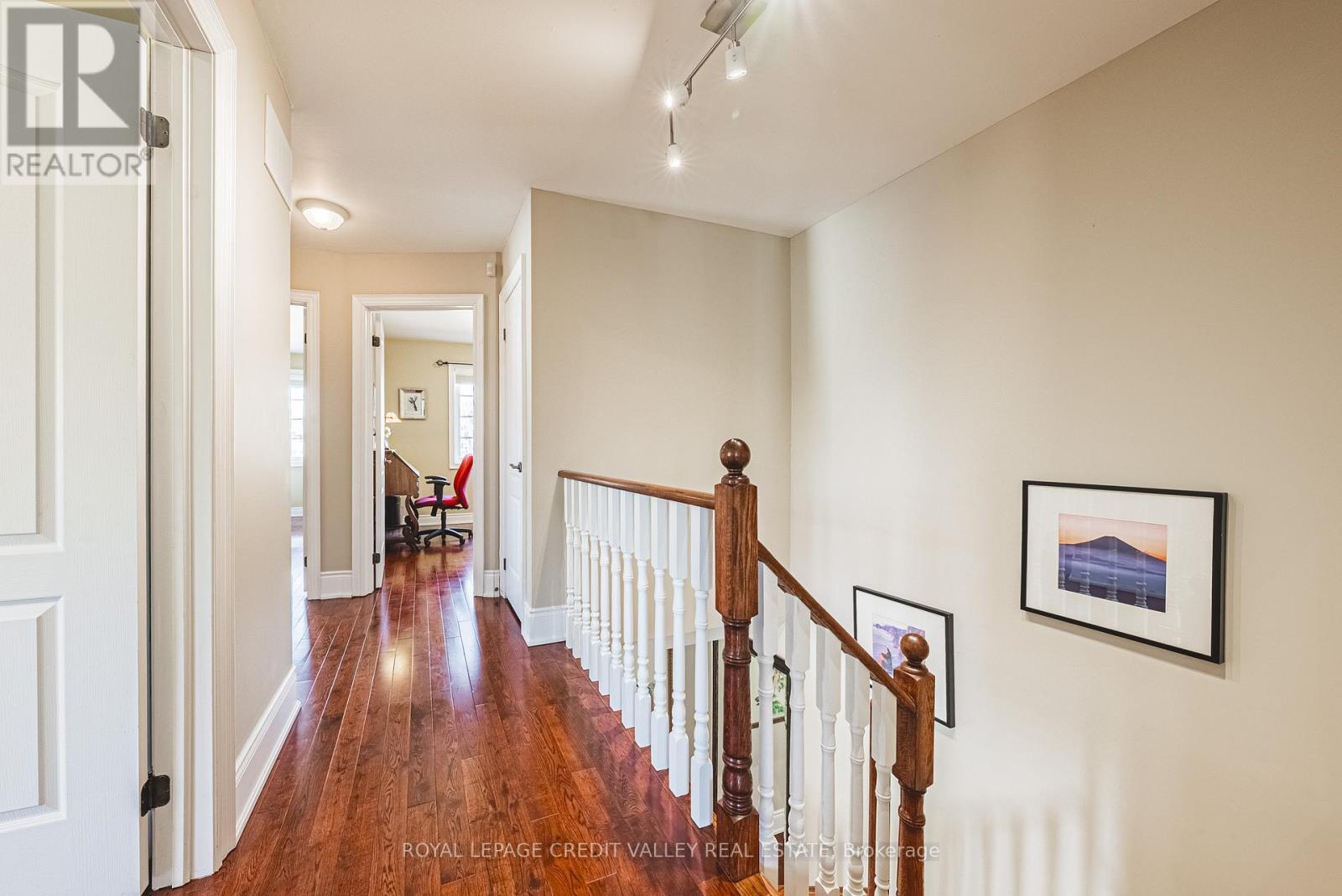 36 Lunness Road, Toronto, Ontario  M8W 4M4 - Photo 20 - W12571788