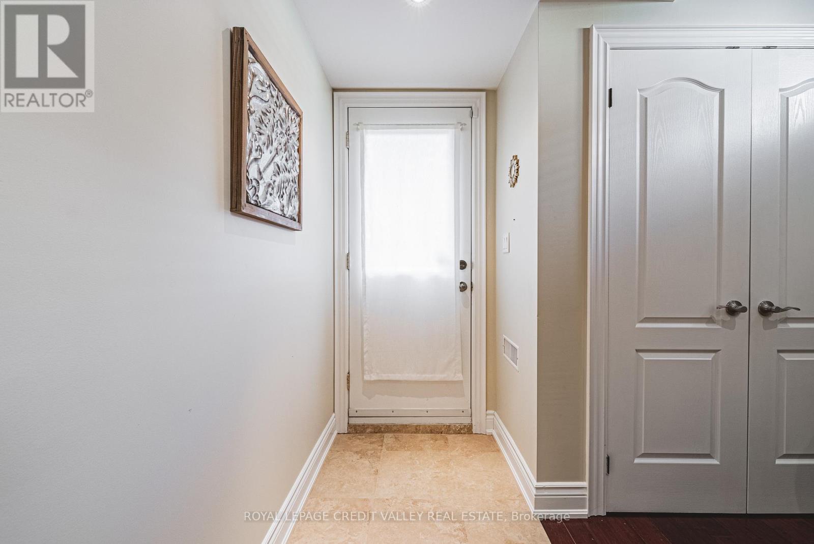 36 Lunness Road, Toronto, Ontario  M8W 4M4 - Photo 39 - W12571788