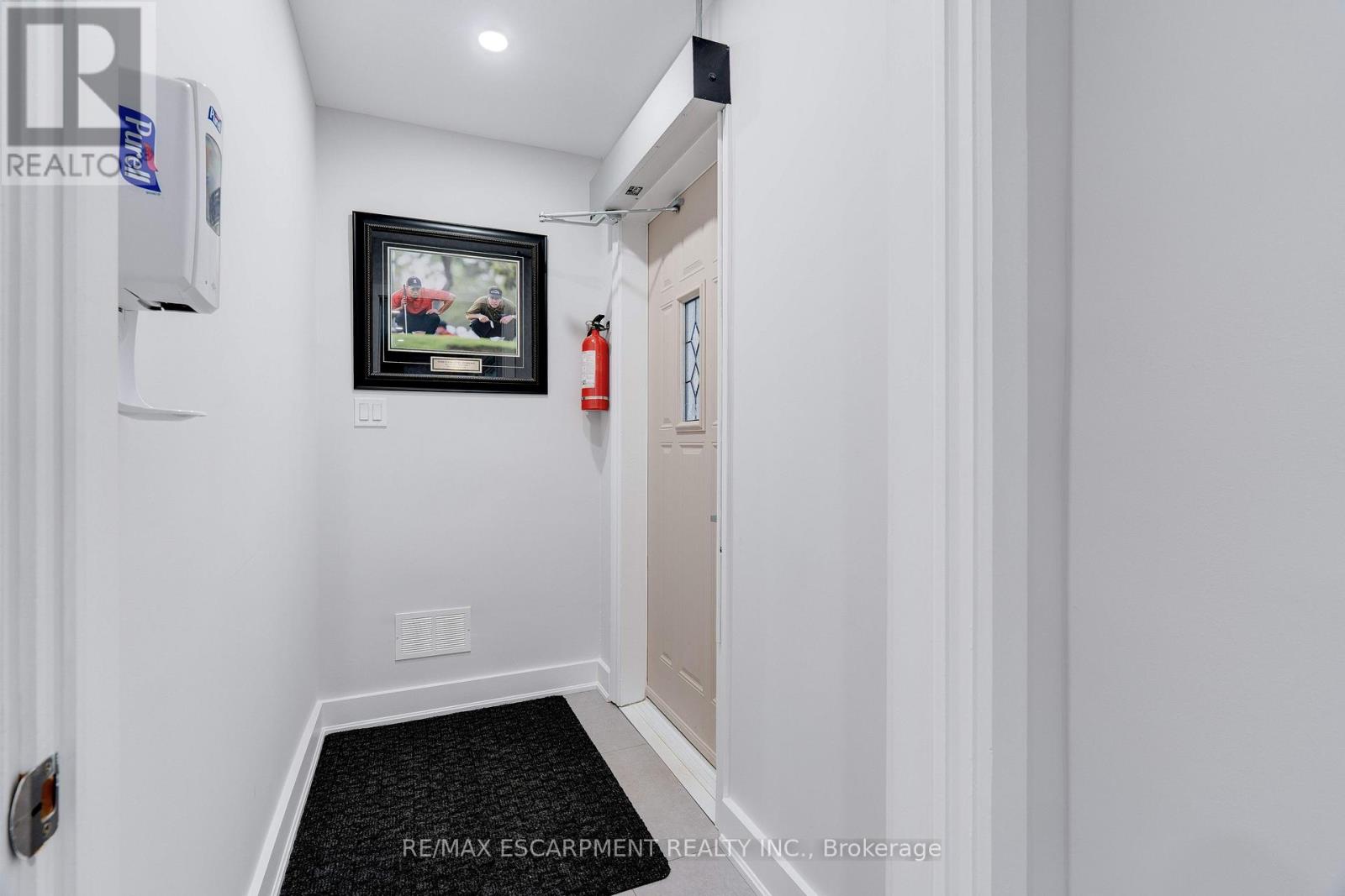 2409 Walker's Line, Burlington, Ontario  L7M 4K1 - Photo 20 - W12571806