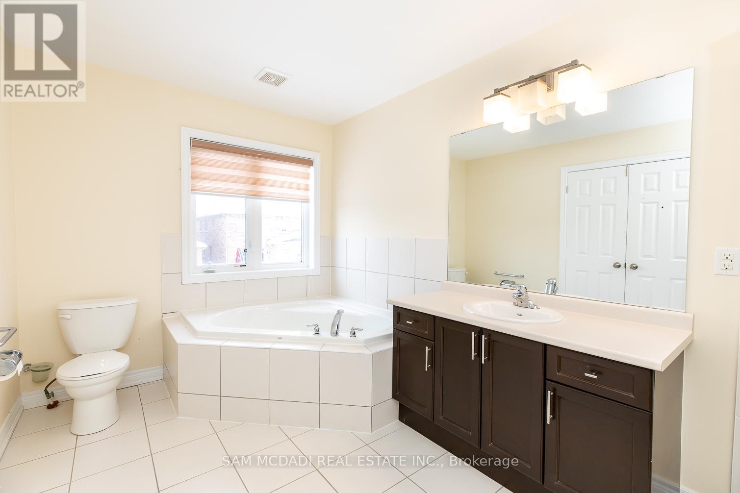 4 Jewelville Street, Brampton, Ontario  L6X 2Y7 - Photo 15 - W12571814