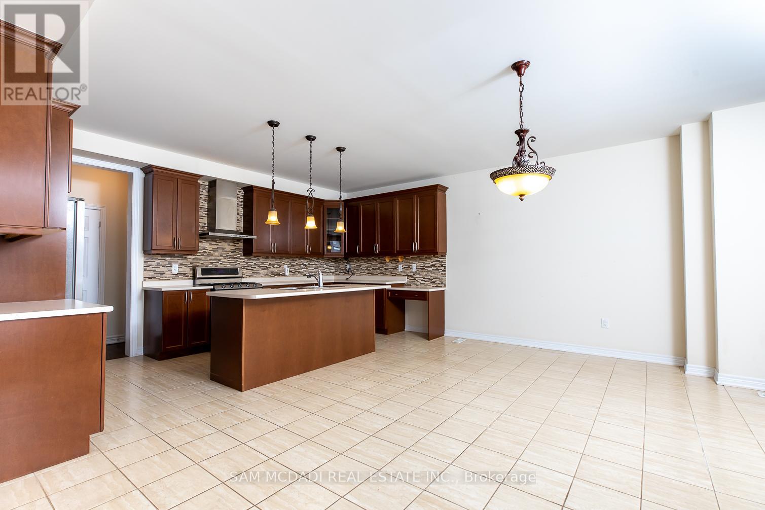 4 Jewelville Street, Brampton, Ontario  L6X 2Y7 - Photo 6 - W12571814