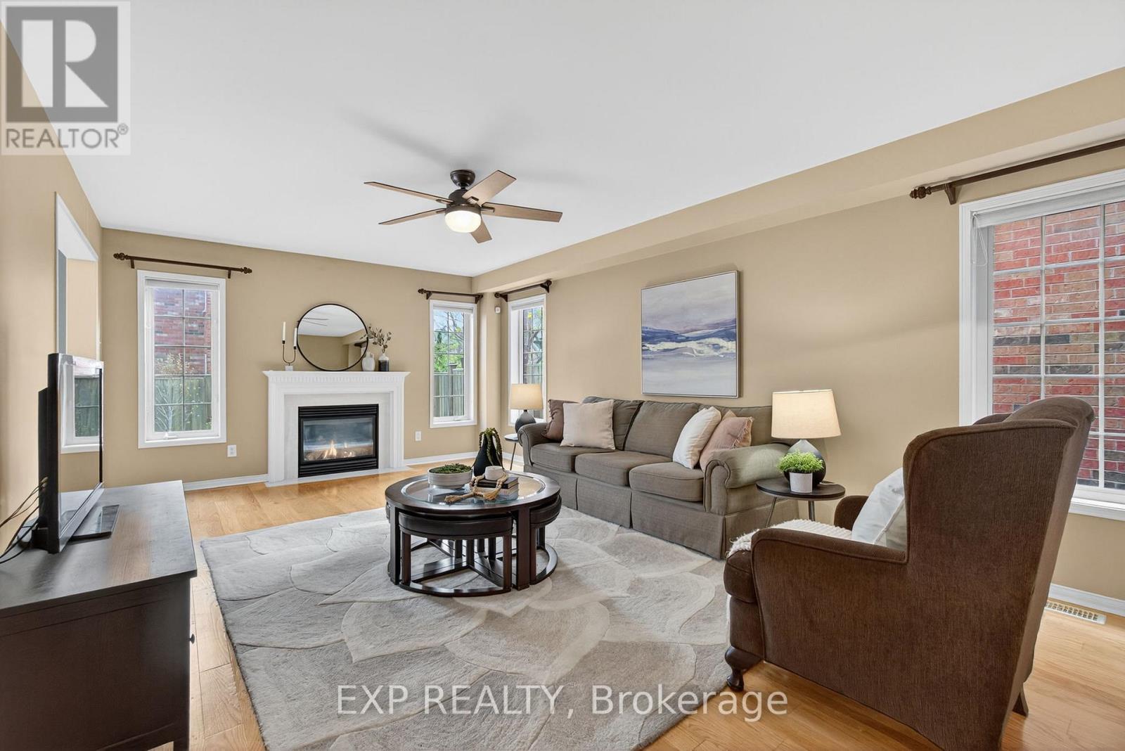 5612 Blue Spruce Avenue, Burlington, Ontario  L7L 7K2 - Photo 10 - W12571826