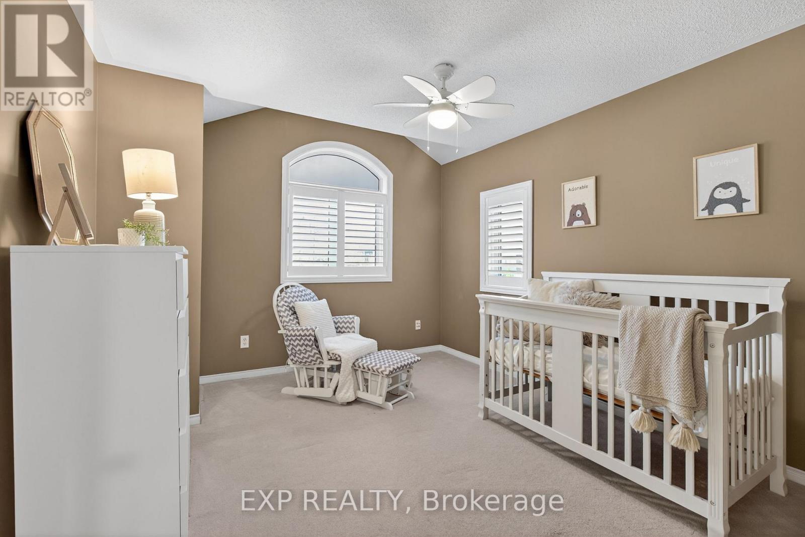 5612 Blue Spruce Avenue, Burlington, Ontario  L7L 7K2 - Photo 29 - W12571826