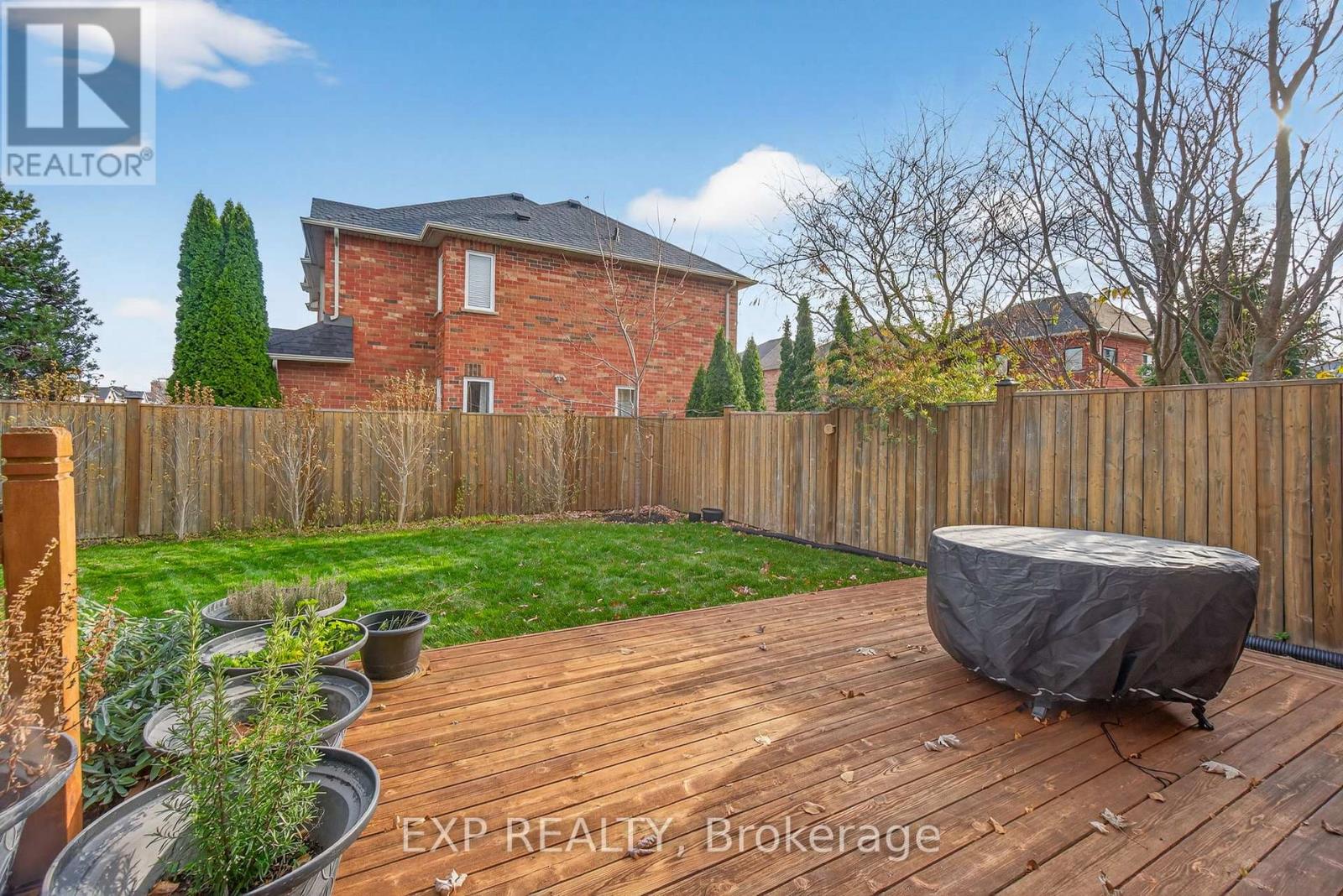 5612 Blue Spruce Avenue, Burlington, Ontario  L7L 7K2 - Photo 36 - W12571826