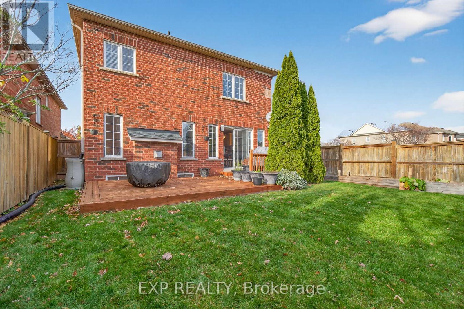 5612 Blue Spruce Avenue, Burlington, Ontario  L7L 7K2 - Photo 37 - W12571826