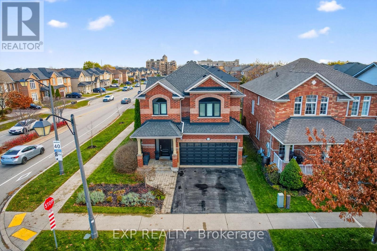 5612 Blue Spruce Avenue, Burlington, Ontario  L7L 7K2 - Photo 41 - W12571826