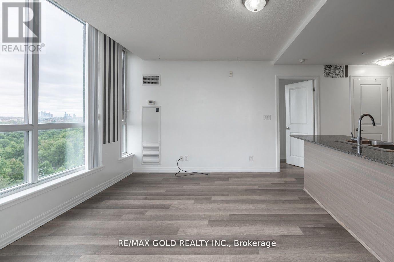 1105 - 80 Esther Lorrie Drive, Toronto, Ontario  M9W 0C6 - Photo 11 - W12571836