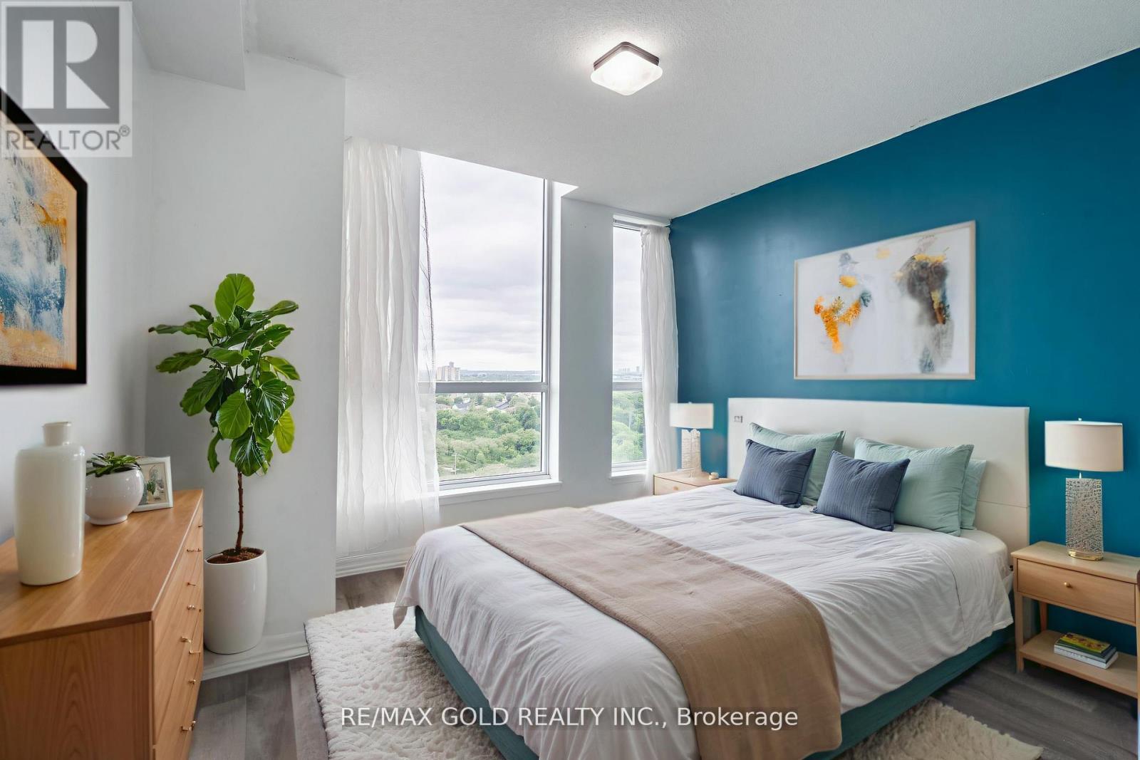 1105 - 80 Esther Lorrie Drive, Toronto, Ontario  M9W 0C6 - Photo 15 - W12571836