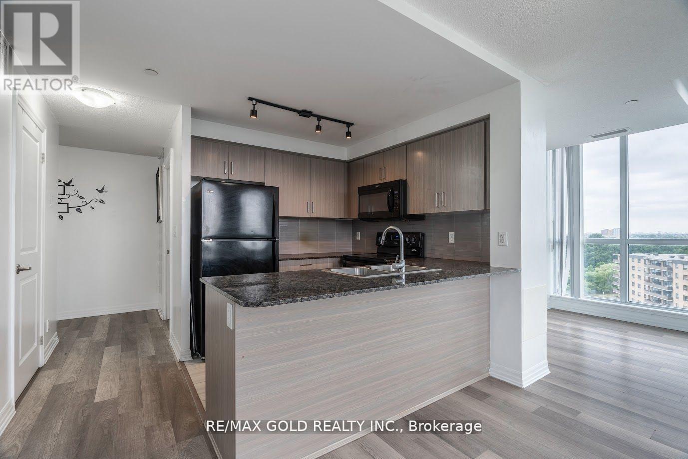 1105 - 80 Esther Lorrie Drive, Toronto, Ontario  M9W 0C6 - Photo 7 - W12571836