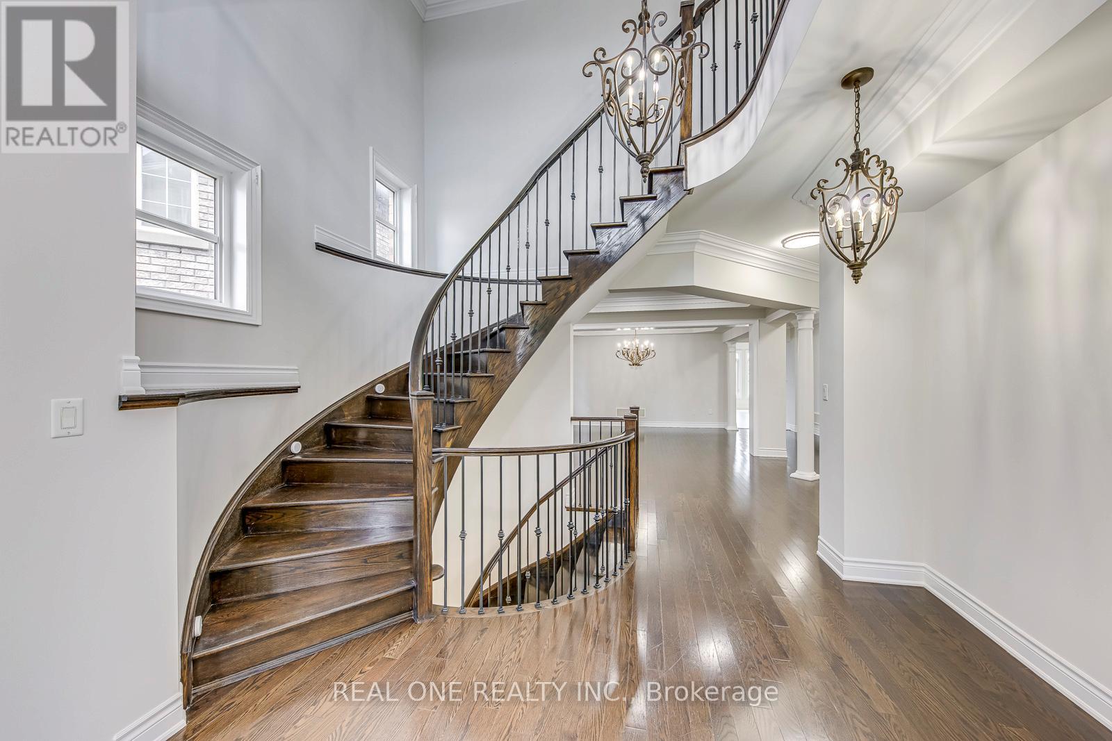 1342 Kestell Boulevard, Oakville, Ontario  L6H 0C8 - Photo 22 - W12571882