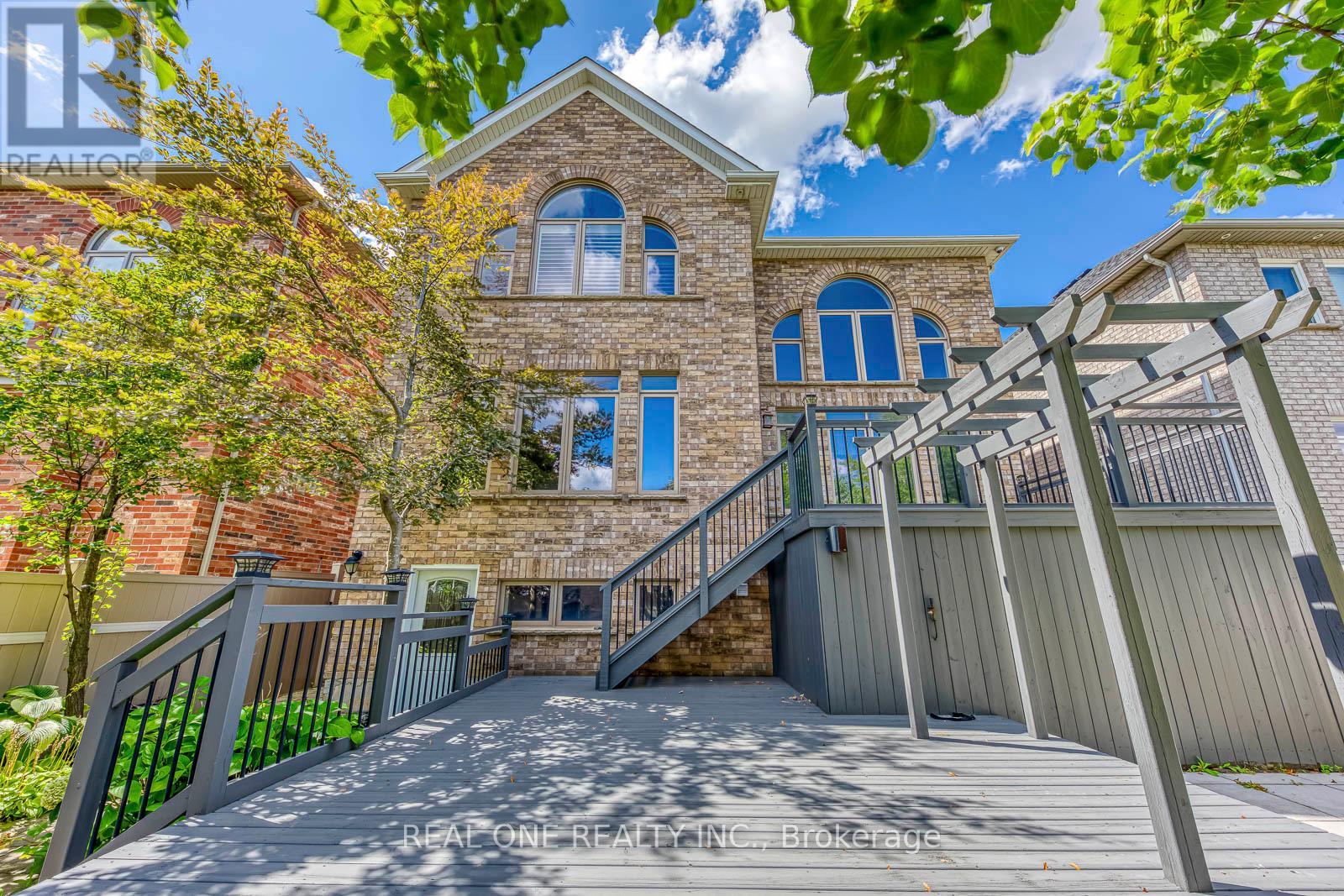 1342 Kestell Boulevard, Oakville, Ontario  L6H 0C8 - Photo 48 - W12571882