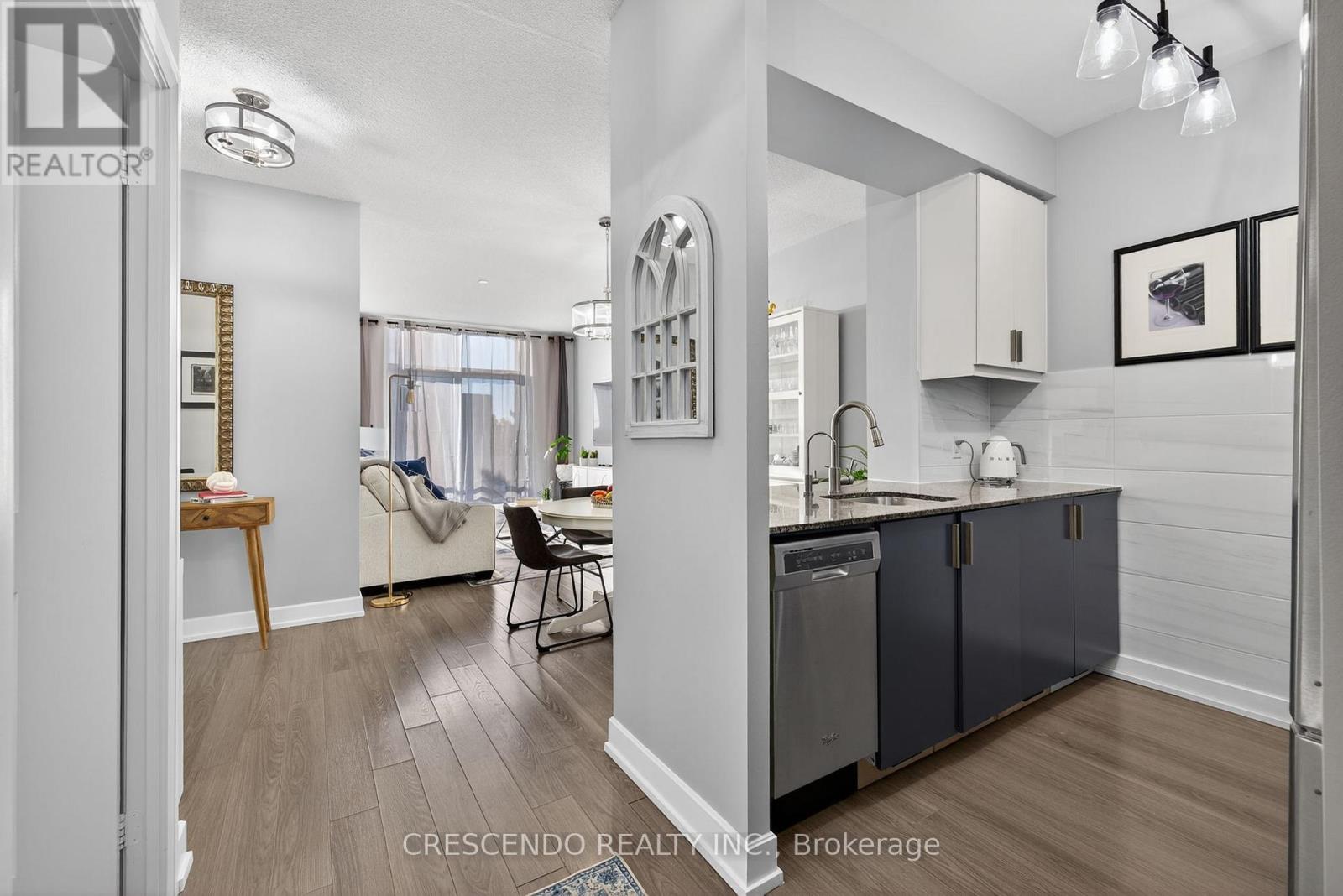 105 - 6 Eva Road, Toronto, Ontario  M9C 0B1 - Photo 11 - W12571954