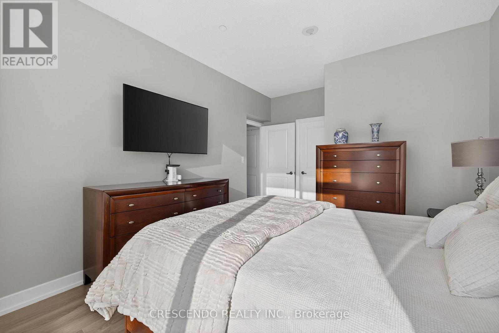 105 - 6 Eva Road, Toronto, Ontario  M9C 0B1 - Photo 34 - W12571954