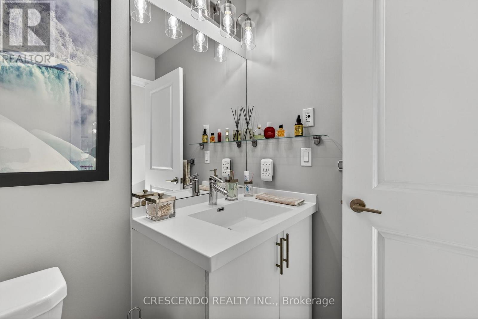 105 - 6 Eva Road, Toronto, Ontario  M9C 0B1 - Photo 35 - W12571954