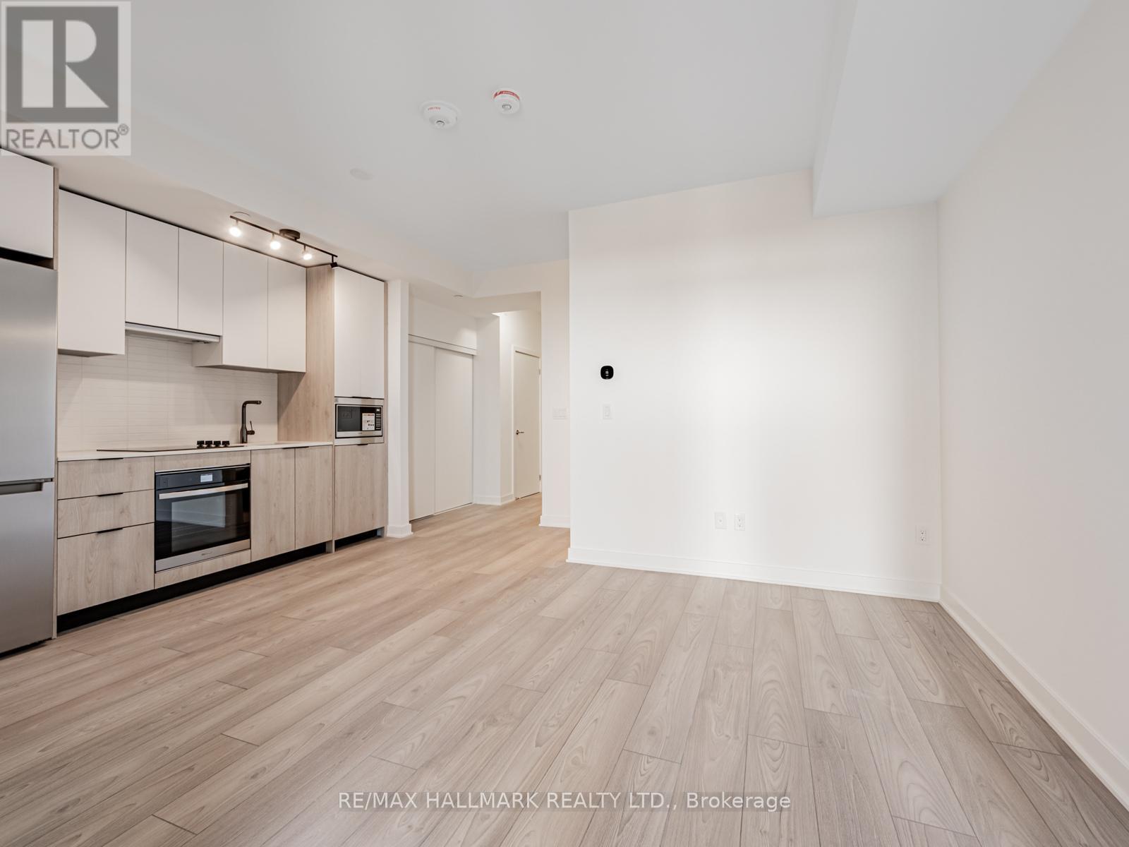 324 - 1007 The Queensway, Toronto, Ontario  M8Z 0H4 - Photo 8 - W12571970