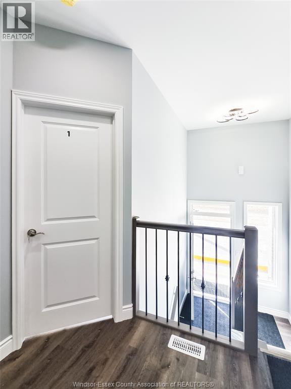 1013-1015 California Avenue, Windsor, Ontario N9B 2Z5 - Photo 21 - 25029210