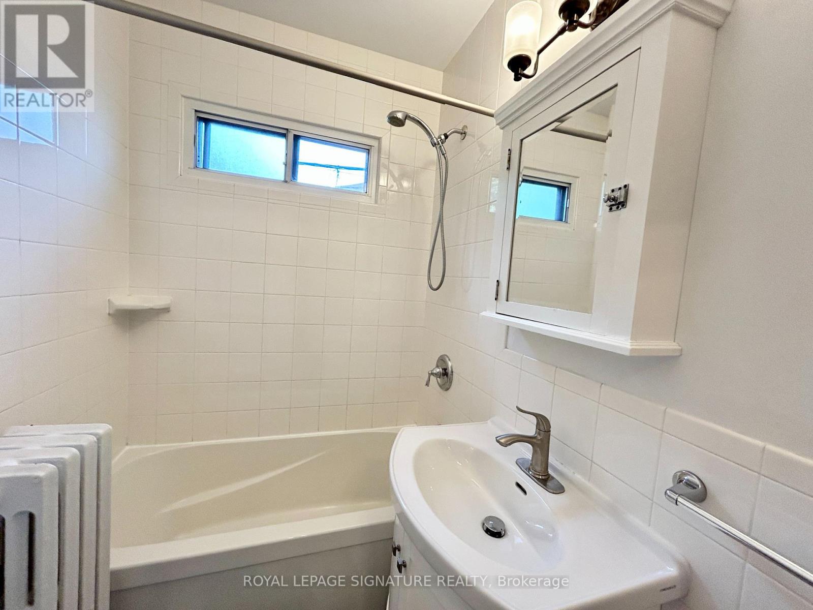 Main - 39 Scarboro Beach Boulevard, Toronto, Ontario  M4E 2W9 - Photo 22 - E12441932