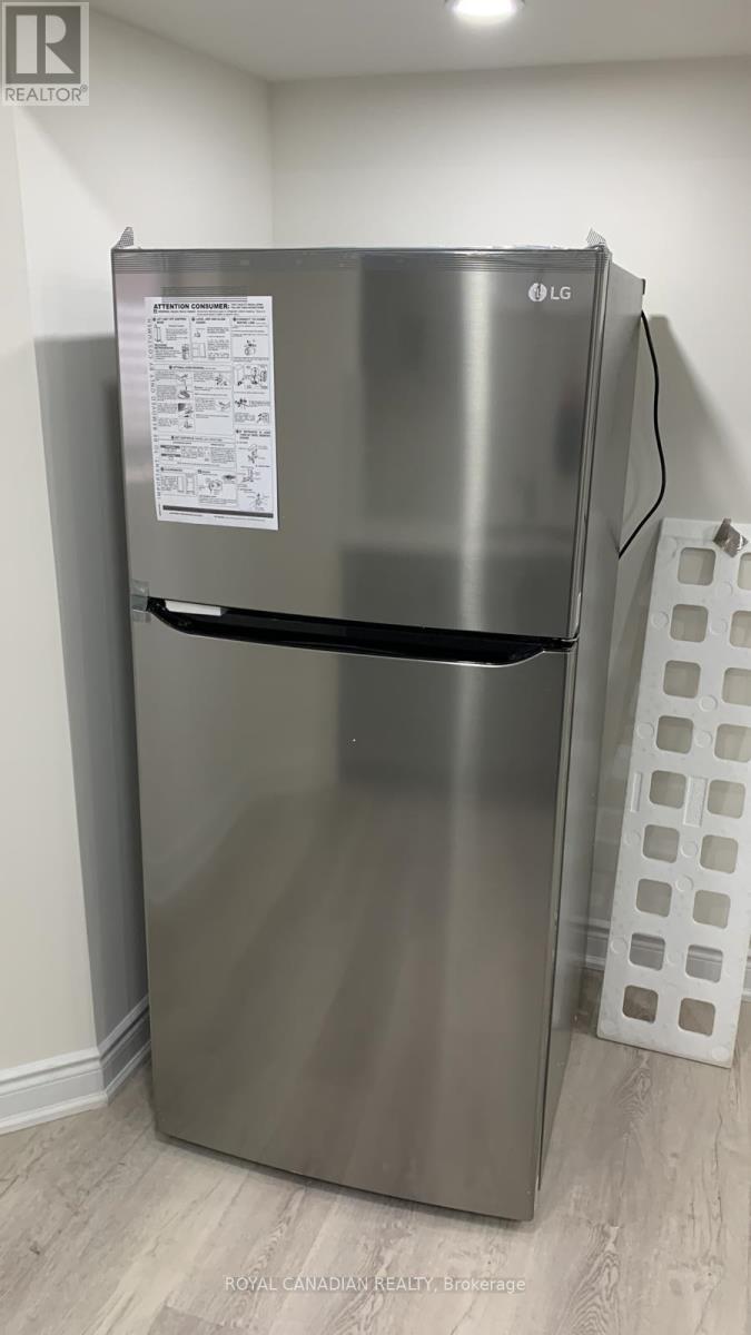 Bsmt - 3 Bushwood Trail, Brampton, Ontario  L7A 5J7 - Photo 4 - W12570066