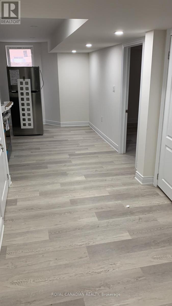 Bsmt - 3 Bushwood Trail, Brampton, Ontario  L7A 5J7 - Photo 5 - W12570066