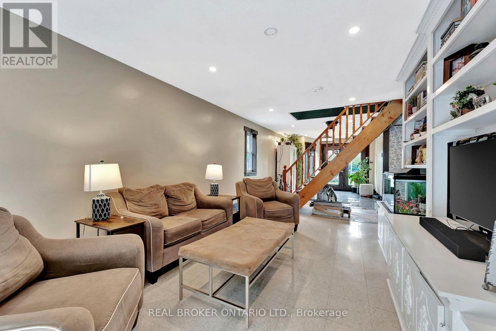 174 County 1 Road, Elizabethtown-Kitley, Ontario  K0E 1Y0 - Photo 10 - X12572032