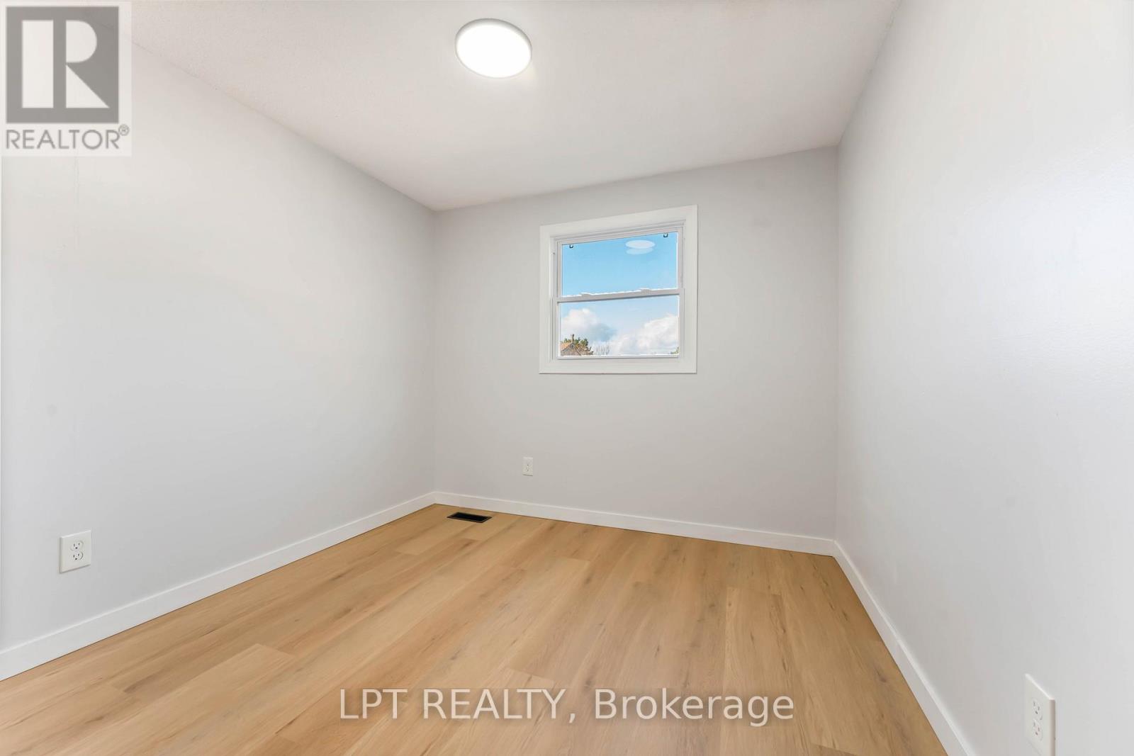 71 - 1743 Trappist Lane, Ottawa, Ontario  K1C 1X7 - Photo 17 - X12572064