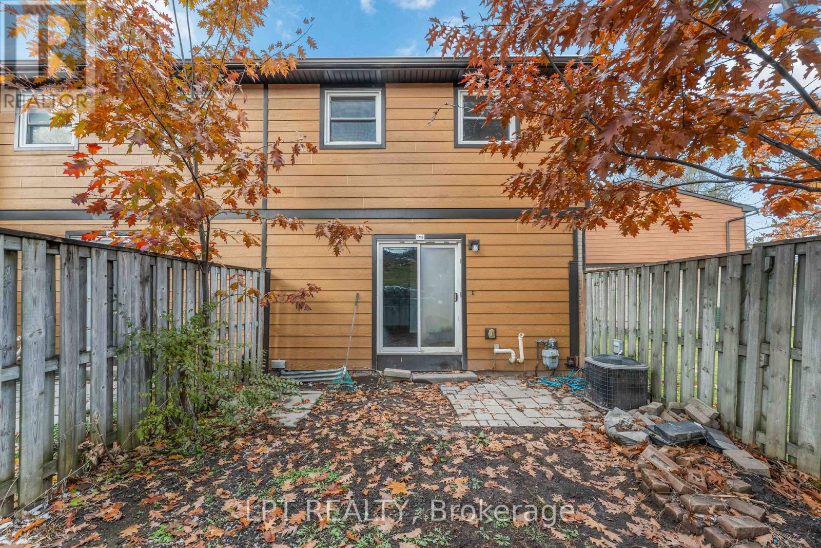 71 - 1743 Trappist Lane, Ottawa, Ontario  K1C 1X7 - Photo 26 - X12572064
