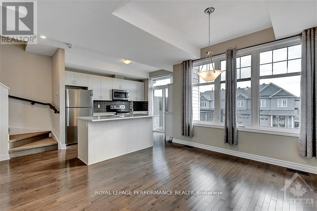 610 Lauraleaf Crescent, Ottawa, Ontario  K2J 6G9 - Photo 10 - X12572082