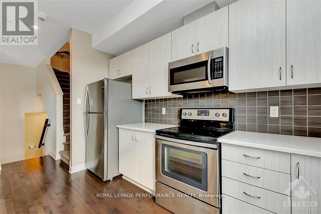 610 Lauraleaf Crescent, Ottawa, Ontario  K2J 6G9 - Photo 17 - X12572082