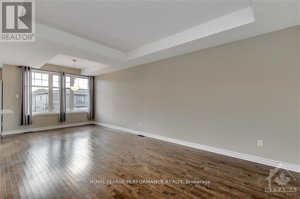 610 Lauraleaf Crescent, Ottawa, Ontario  K2J 6G9 - Photo 8 - X12572082