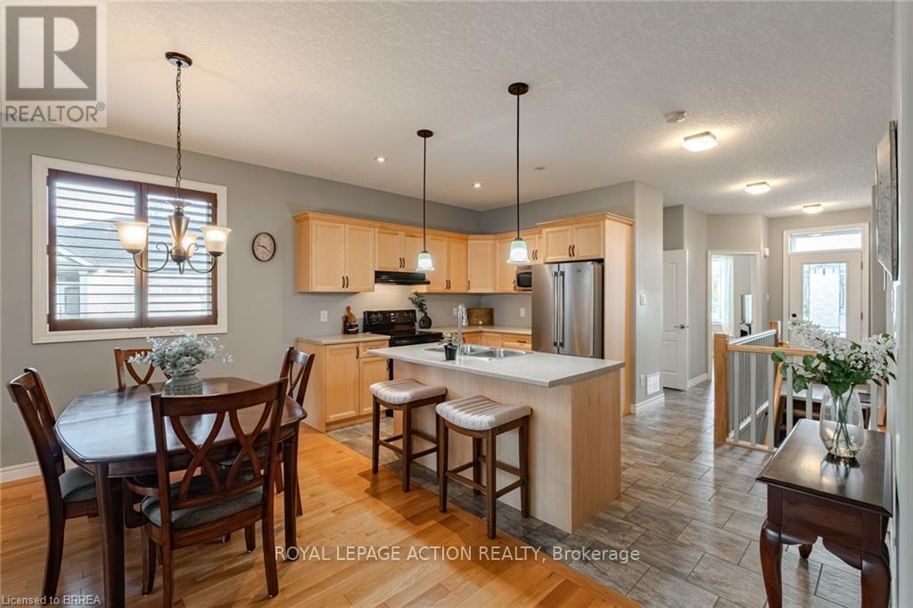 19 - 244 Dundas Street W, Brant, Ontario  N3L 0B4 - Photo 11 - X12571744