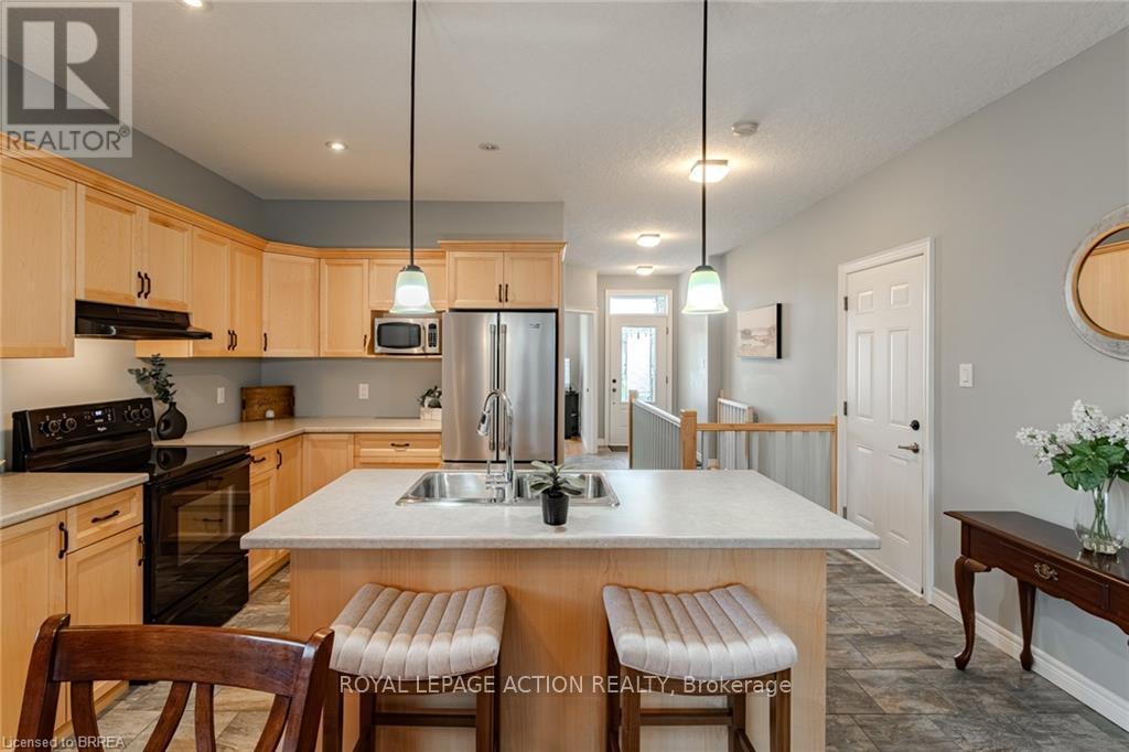 19 - 244 Dundas Street W, Brant, Ontario  N3L 0B4 - Photo 12 - X12571744