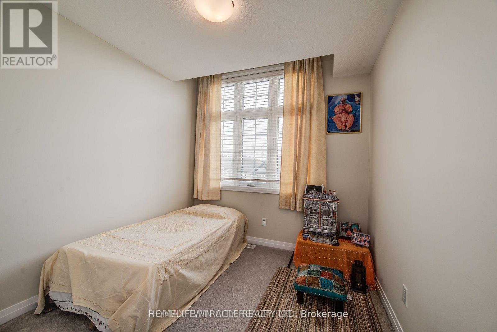 124 Ian Ormston Drive, Kitchener, Ontario  N2P 2Y8 - Photo 18 - X12571750