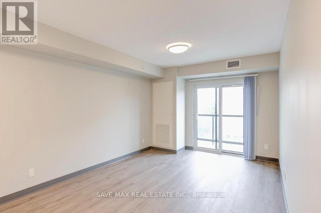 709 - 595 Strasburg Road, Kitchener, Ontario  N2E 0J7 - Photo 9 - X12571774