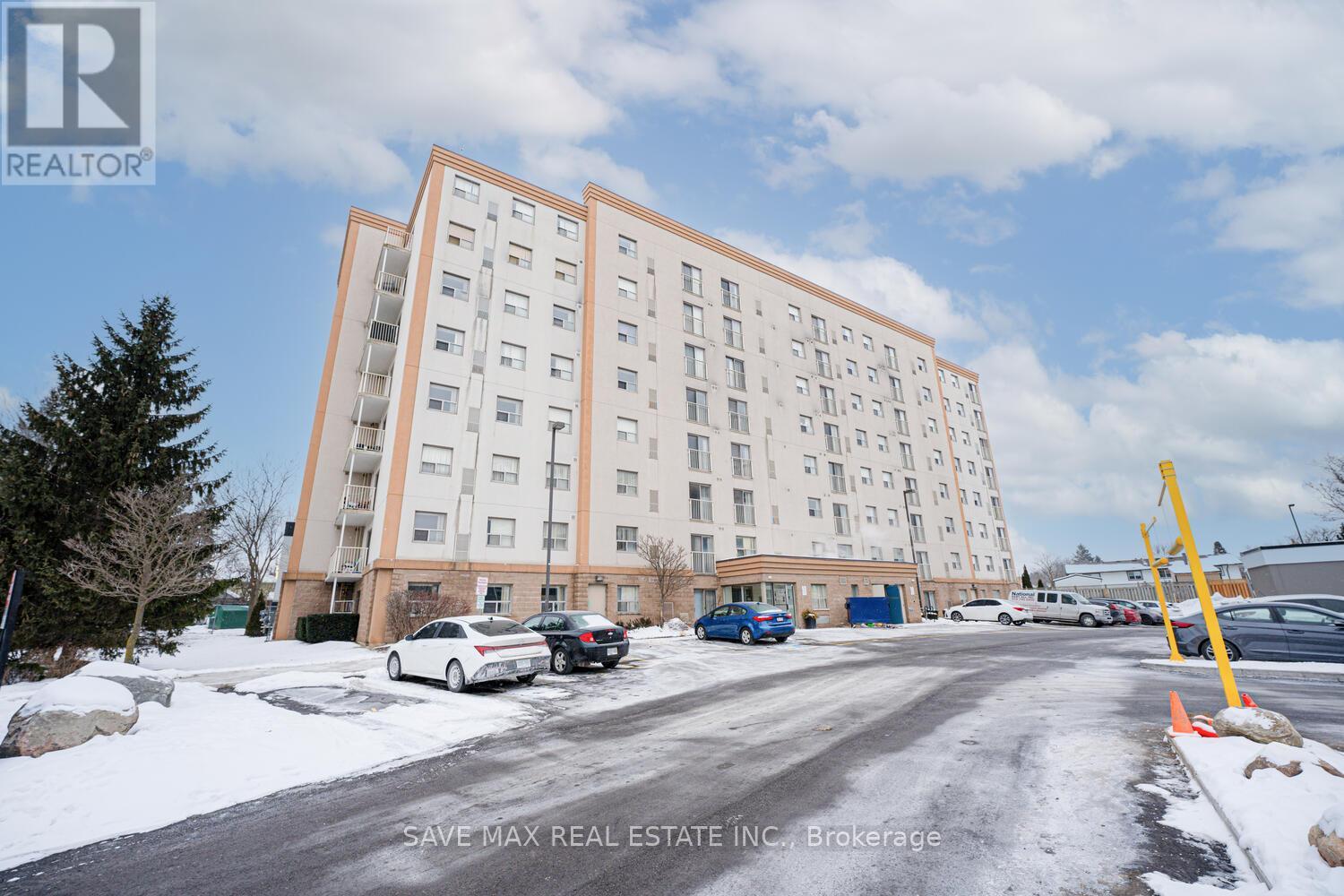 308 - 593 Strasburg Road, Kitchener, Ontario  N2E 0J7 - Photo 2 - X12571778