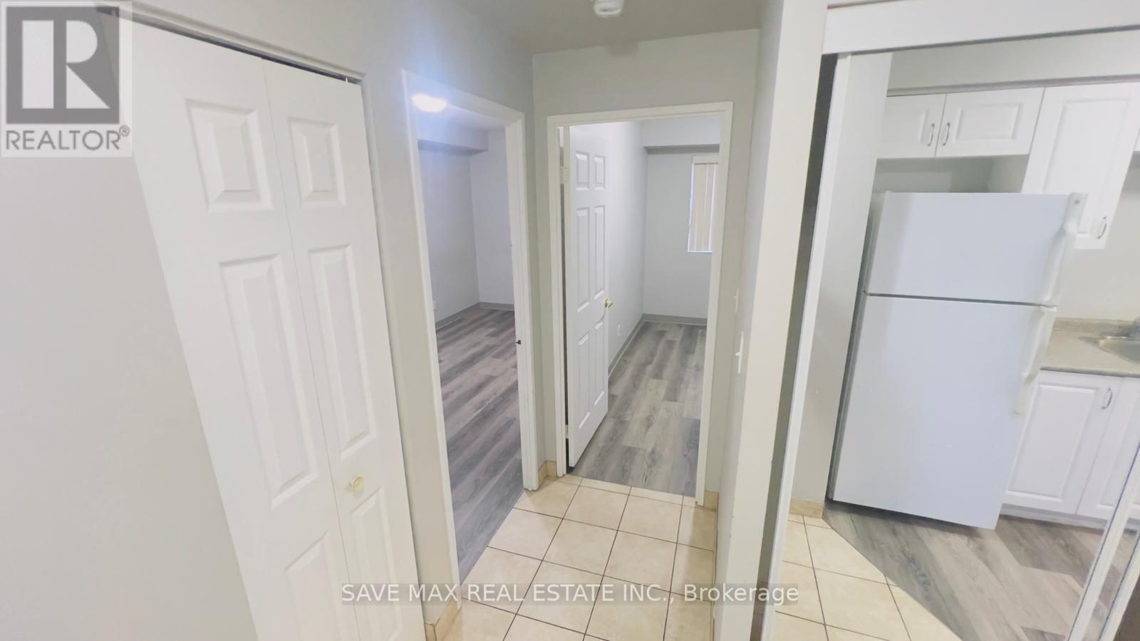 308 - 593 Strasburg Road, Kitchener, Ontario  N2E 0J7 - Photo 8 - X12571778