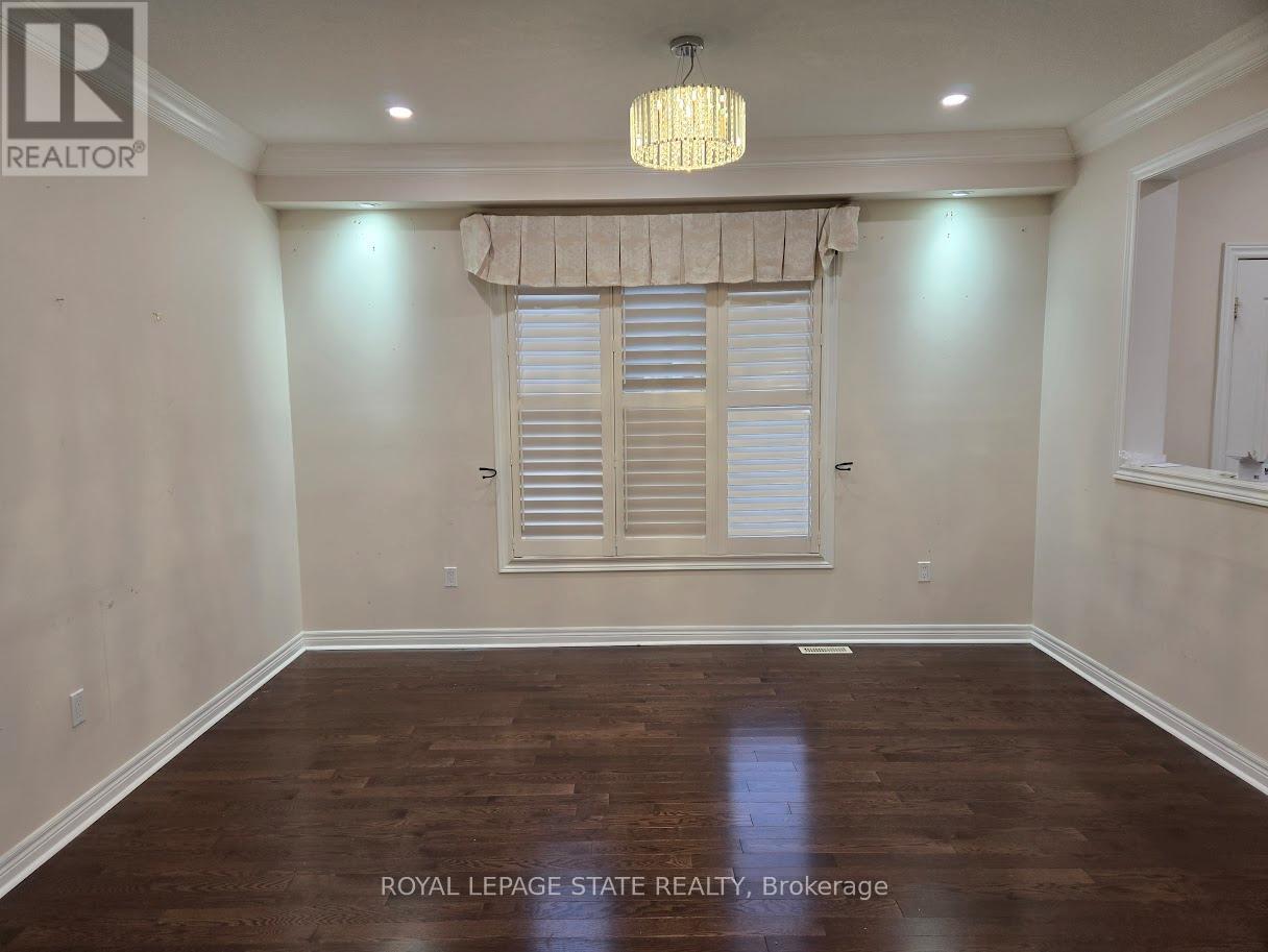 548 Wasaga Crescent, Waterloo, Ontario  N2V 2Y7 - Photo 12 - X12571800