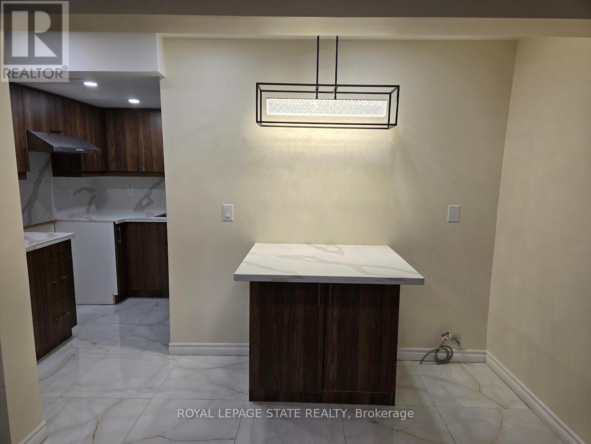 548 Wasaga Crescent, Waterloo, Ontario  N2V 2Y7 - Photo 32 - X12571800