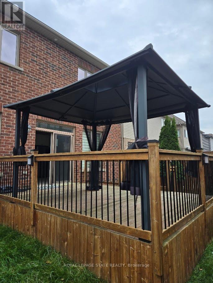 548 Wasaga Crescent, Waterloo, Ontario  N2V 2Y7 - Photo 36 - X12571800