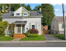 44 YOUNG STREET, Port Hope, Ontario